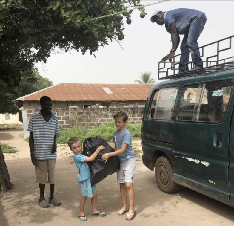 Gambia Mats en Fedde